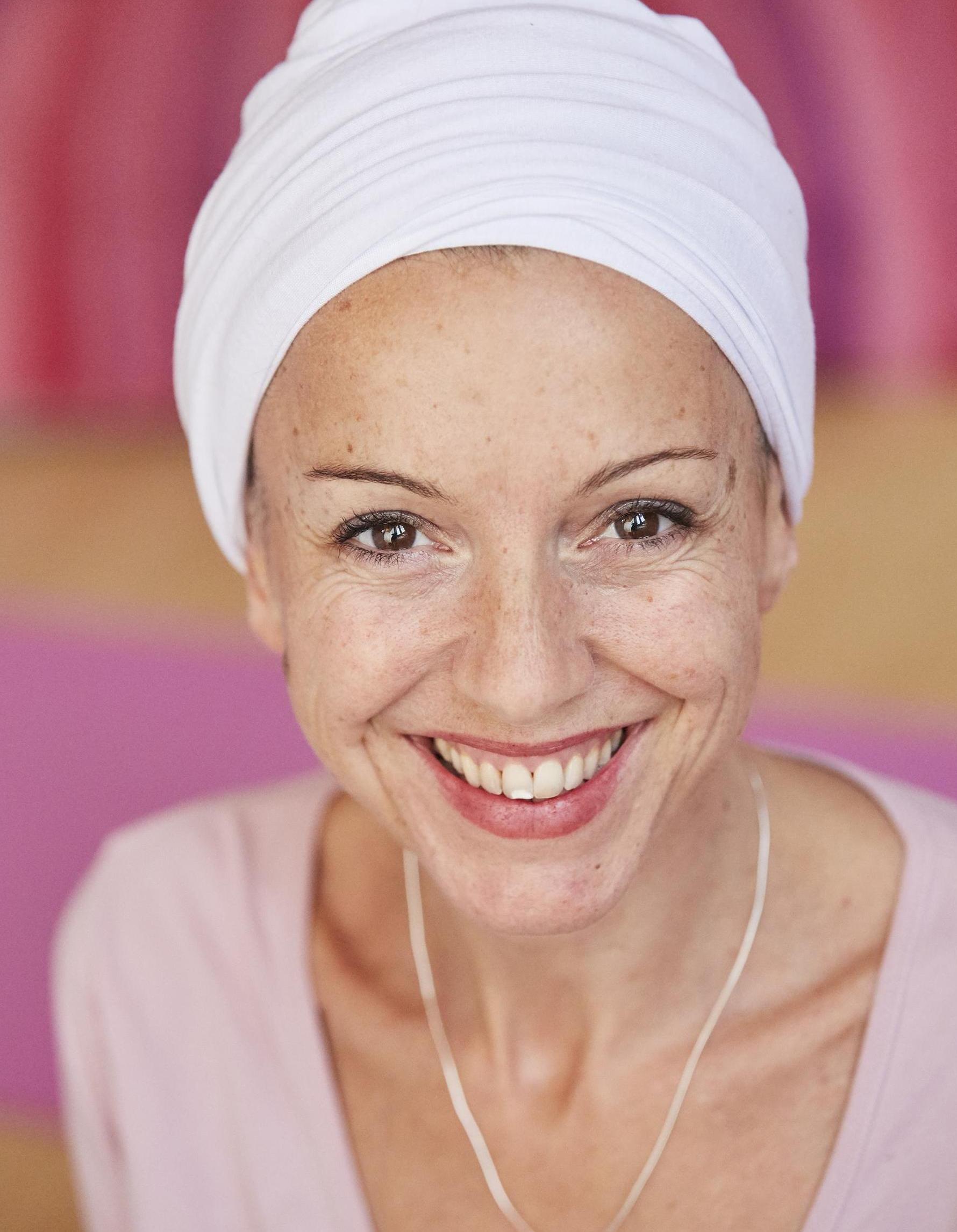 Sophie Krespach Kundalini Yoga & Thai Yoga Massage Sophie Krespach Kundalini Yoga & Thai Yoga Massage