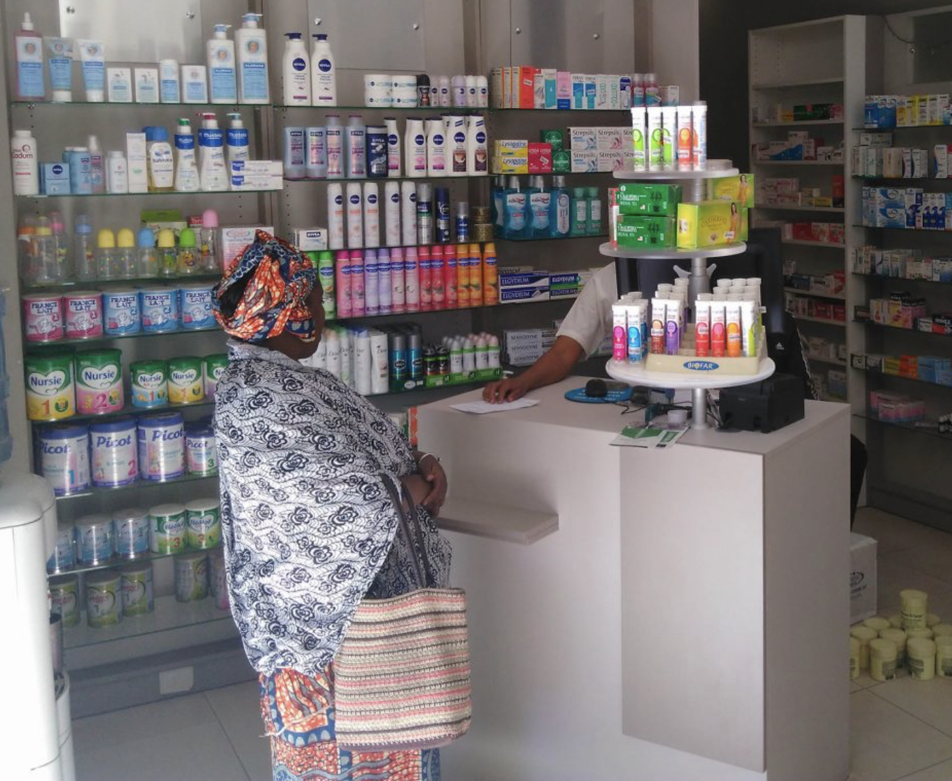 Lakopharma : grossiste distributeur para-pharmaceutiques au Mali Lakopharma : grossiste distributeur para-pharmaceutiques au Mali