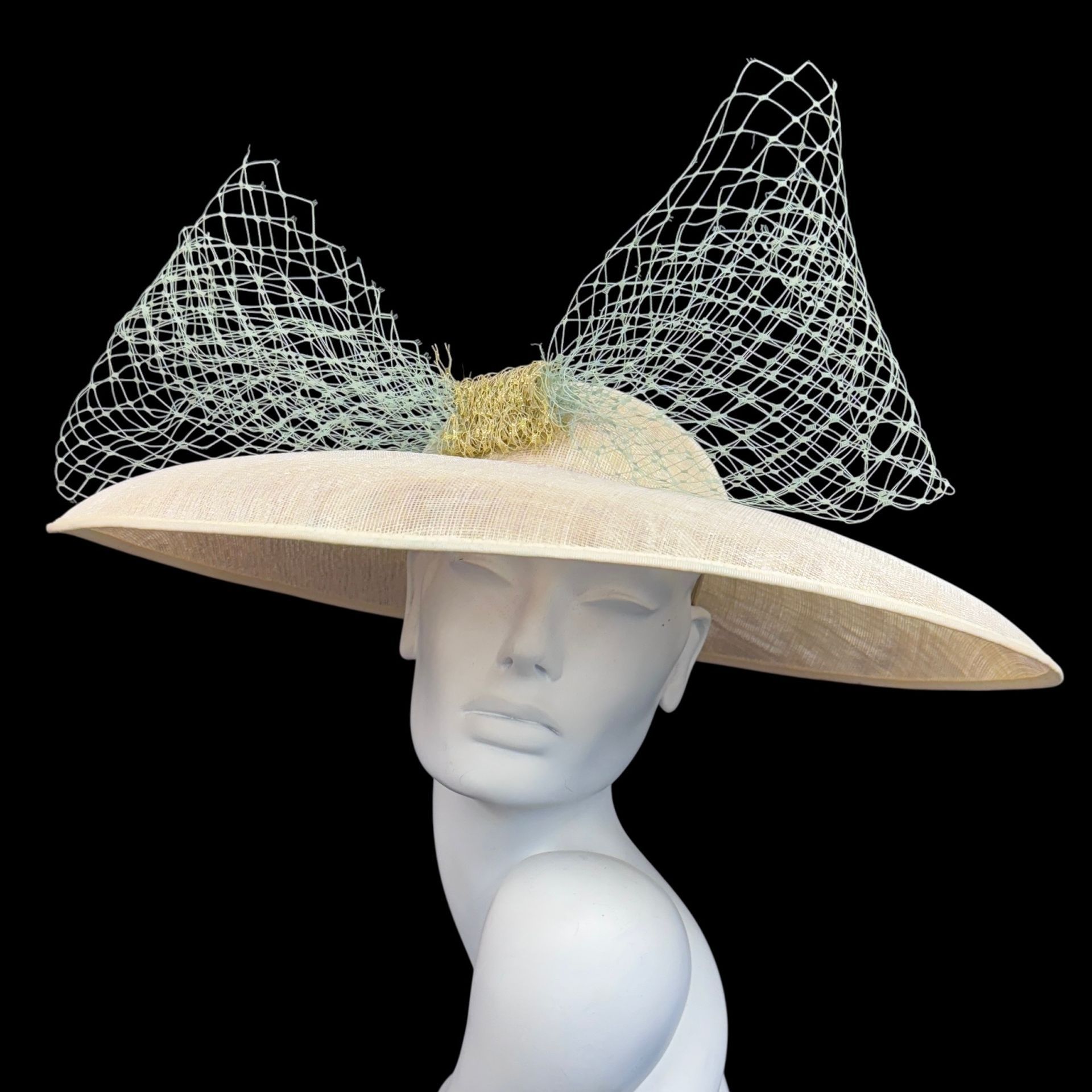 CREAM HAT