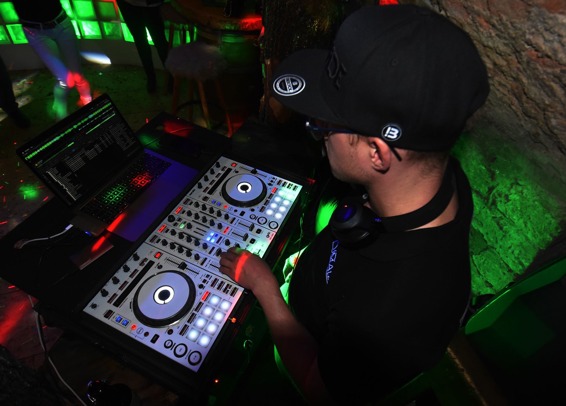 Eventlocation Veranstaltungsort Eventparty Eventhaus Eventkeller Eventgewölbe Gewölbelocation Gewölbe Partylocation Hochzeitsfeiern Hochzeiten Hochzeitlocation Hochzeitsparty Partyraum Eventhaus Kuckuck-Offenburg Party-offenburg HochzeitslocationWeihnachten Partyhaus Partyraum Familienevent Familienparty Firmenfeier Firmenparty Partykeller Raumvermietung Raumparty Firmenlocation Geburtstag Geburtstagparty Eventkeller Kellerparty Party Feiern Locationfeiern Feierlocation Vermietung
Geburtstaglocation Veranstaltungsparty Partyoffenburg Offenburg Familienevent Locationoffenburg Offenburghochzeiten Eventhauspartylocationortenau Ortenaukreis Kuckuckshochzeit Locationortenau Kuckucksgeburtstag Kuckucksevent Kuckucksevents
Eventplanung Partygetränke Getränke Cocktailparty Cocktail Longdrink Partydj Eventdj Partydjs Eventdjs DJ DJs DJane DJanes Profidj Profidjs Hochzeitsdj Geburtstagsdj Hochzeitsdjs Geburtstagsdjs DJoffenburg DJortenau DJbadenwürttemberg Locationbaden
Mottoparty Mottopartys Mottoevent Eventmotto Halloweenevent Halloweenkostüm Halloweenparty Halloweenmaske