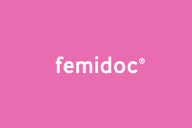 femidoc logo auf pinkem hintergrund
