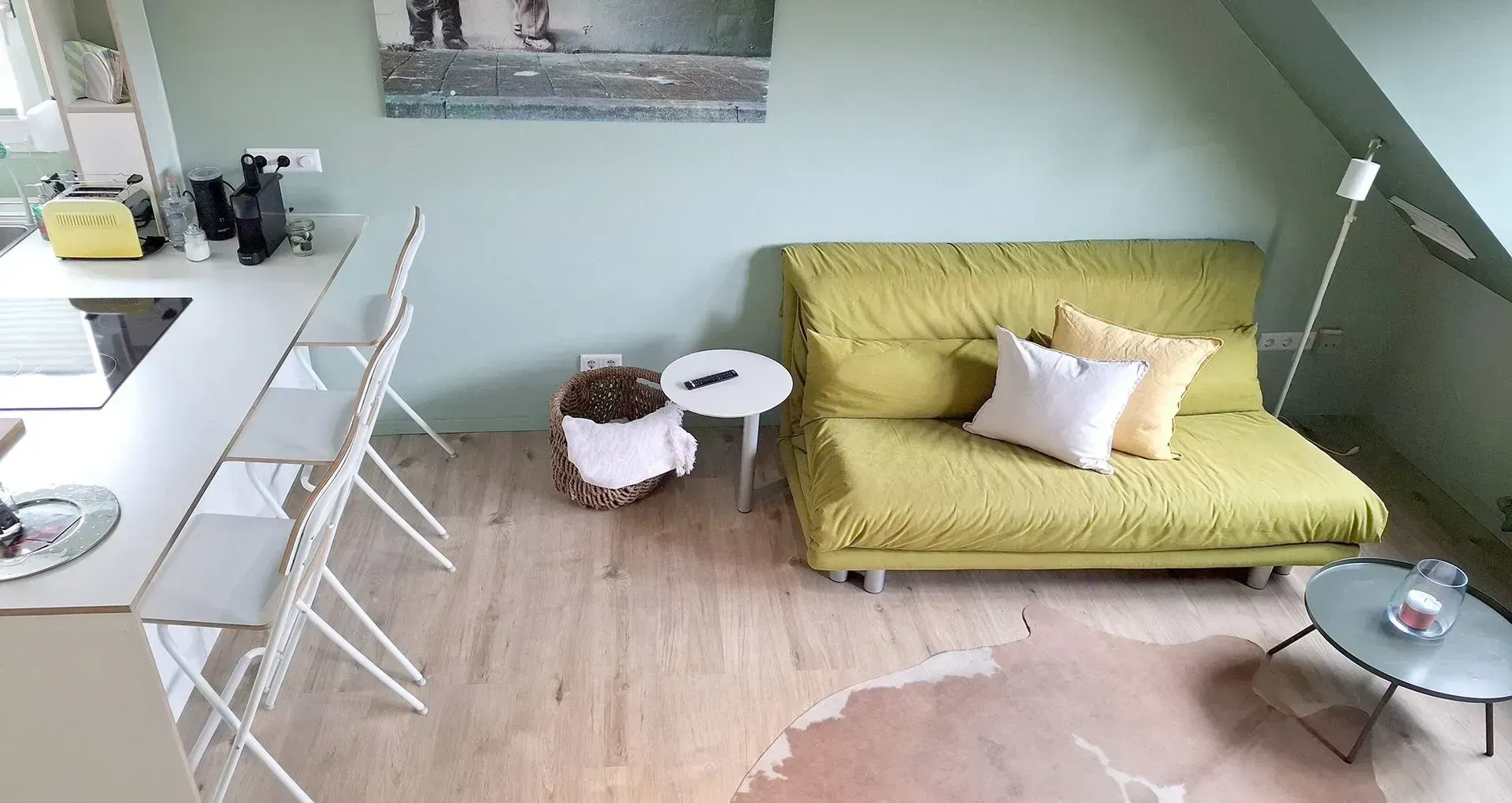 3 Zimmer Wohnung im Dachgeschoss in Karlsruhe Weiherfeld zu mieten