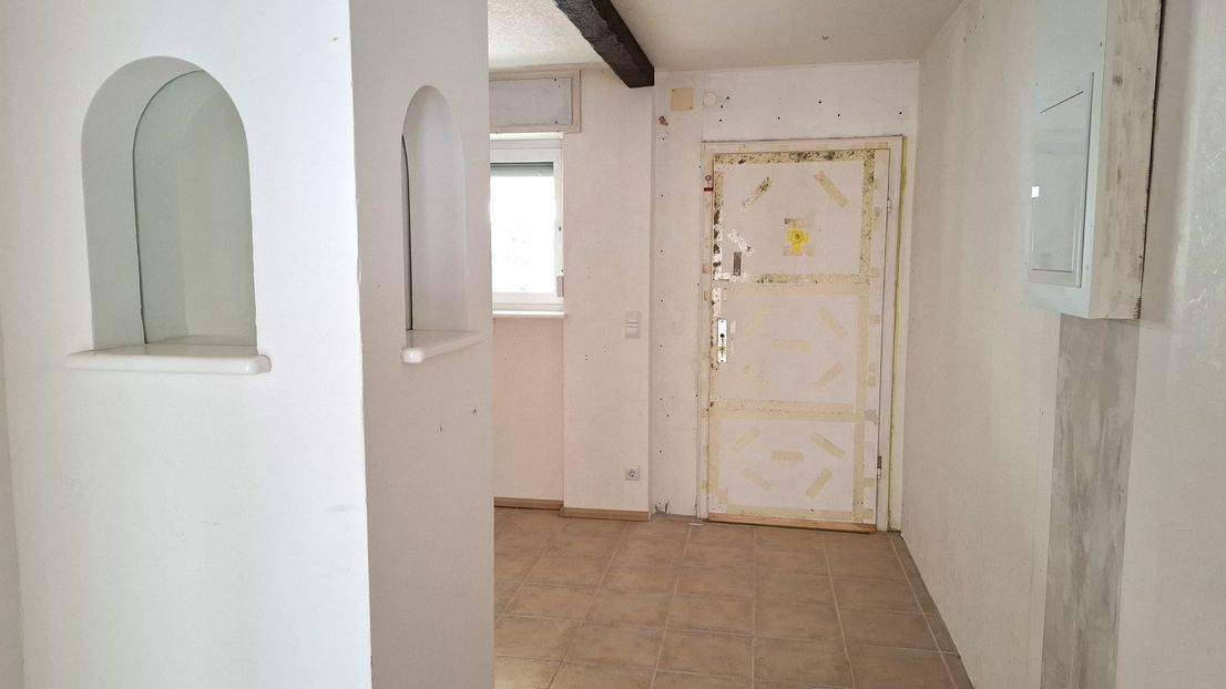 Verkauf einer Wohnung in Karlsruhe Durlach: vorhandene Substanz mit Potenzial für individuelle Sanierungs- und Gestaltungskonzepte