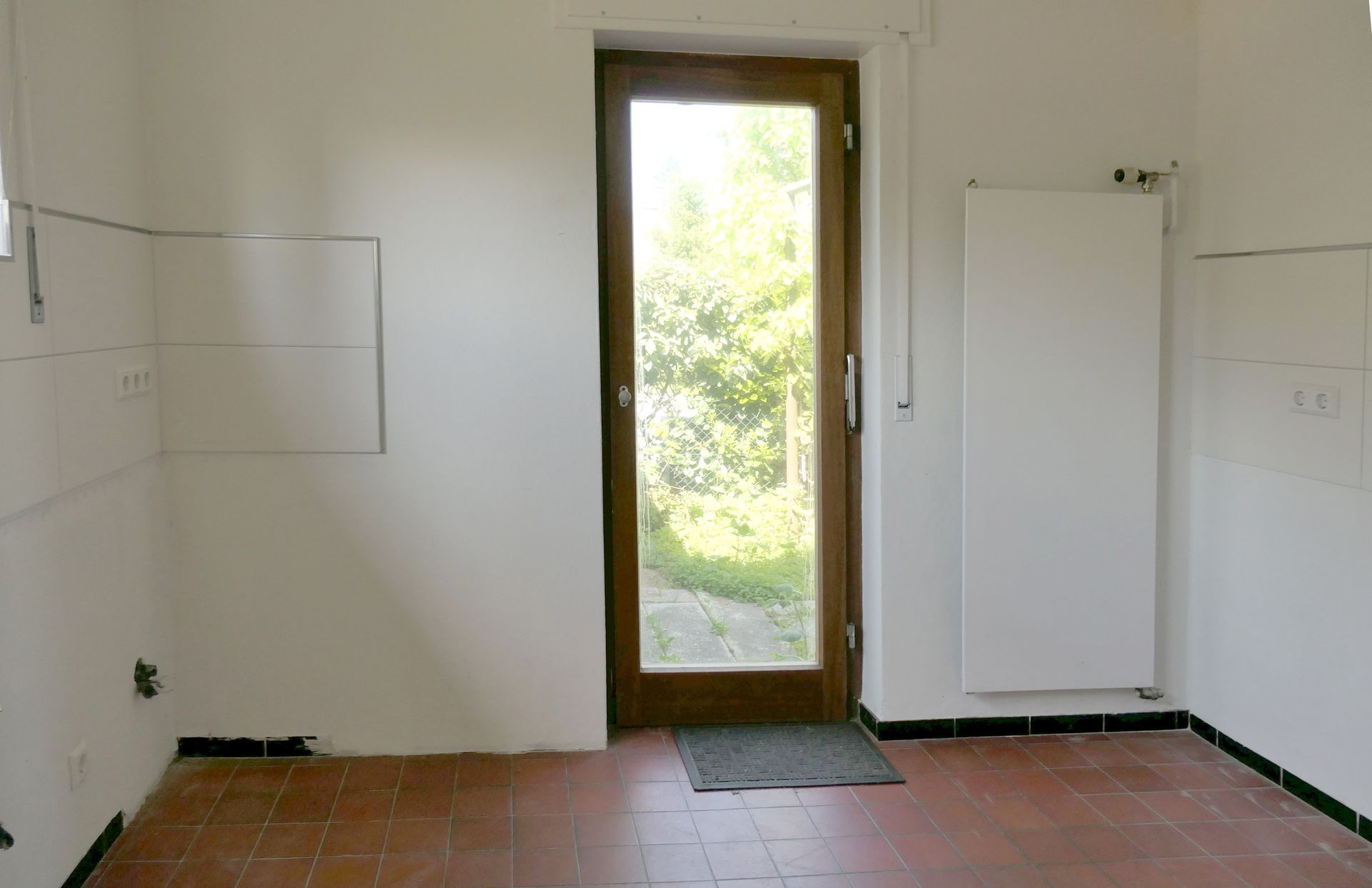 In ruhiger Wohnlage von Eggenstein-Leopoldshafen erwartet Sie dieses solide Einfamilienhaus