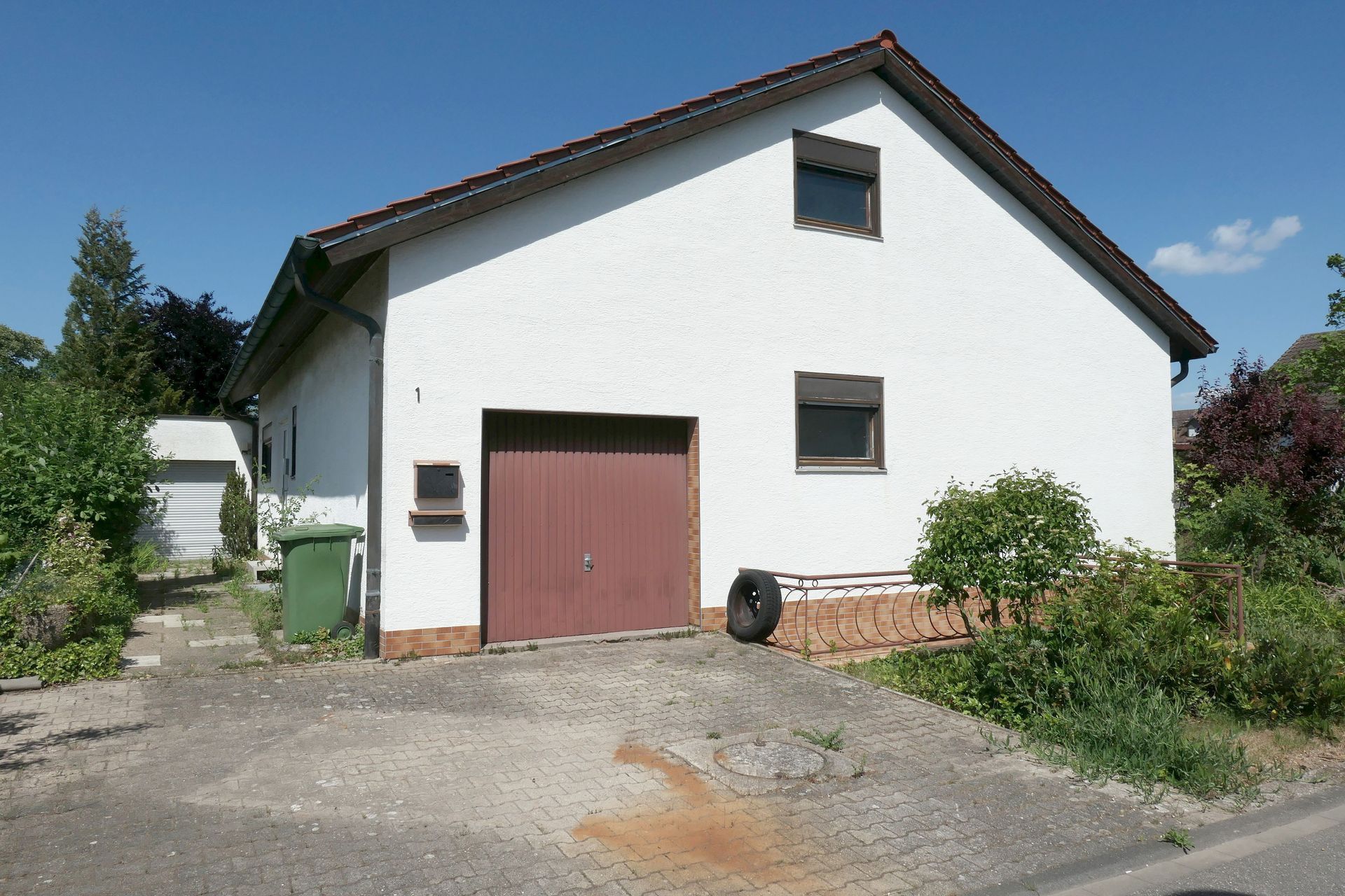 Verkauf Haus mit Garage in Eggenstein-Leopoldshafen