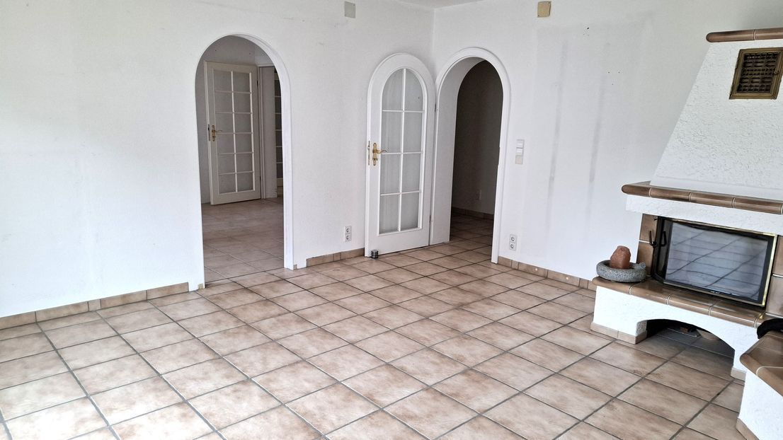 Wohnung Karlsruhe Durlach: vorhandene Substanz mit Potenzial für individuelle Sanierungs- und Gestaltungskonzepte