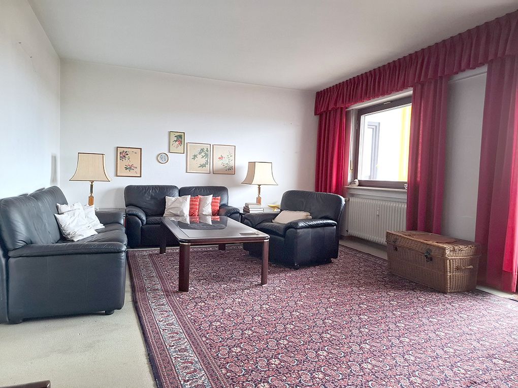 Verkauf 3 Zimmer Wohnung in Karlsruhe Südweststadt im 12. OG mit Garage