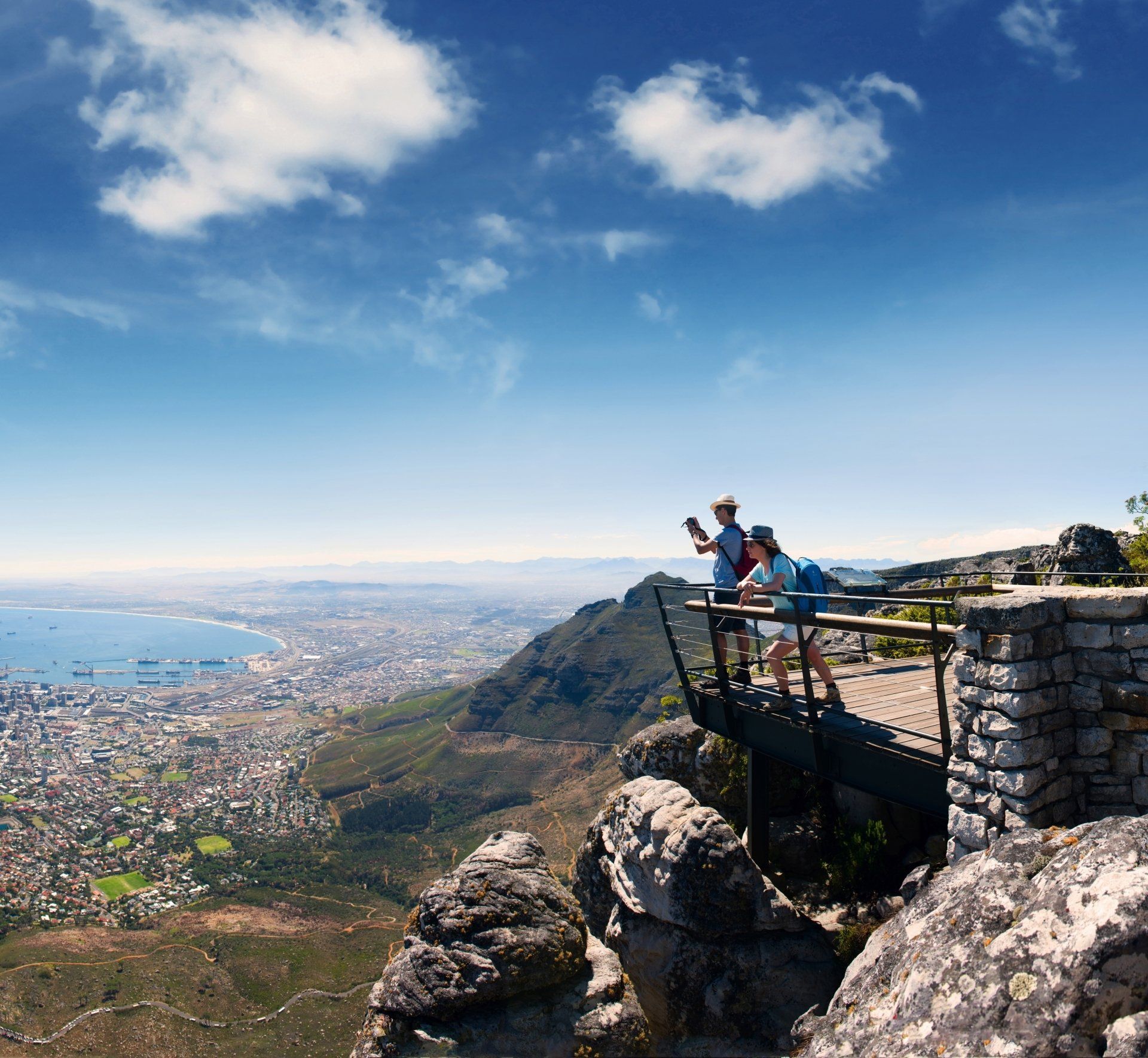 The magnificent view from the top of Table Mountain