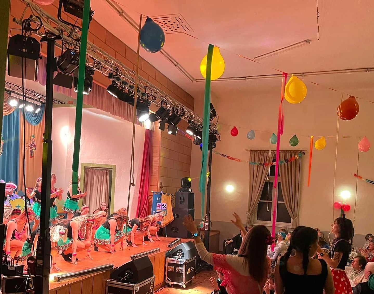 Tanz in den Mai Ummendorf