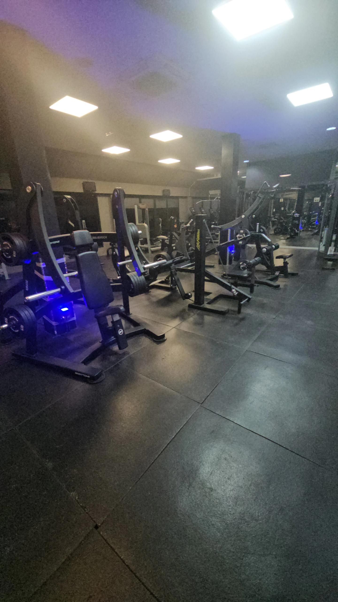 MAQUINAS CON CARGA DE DISCOS