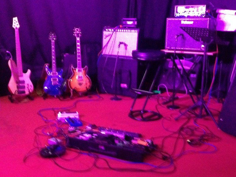 Grundfarben Guitarstack