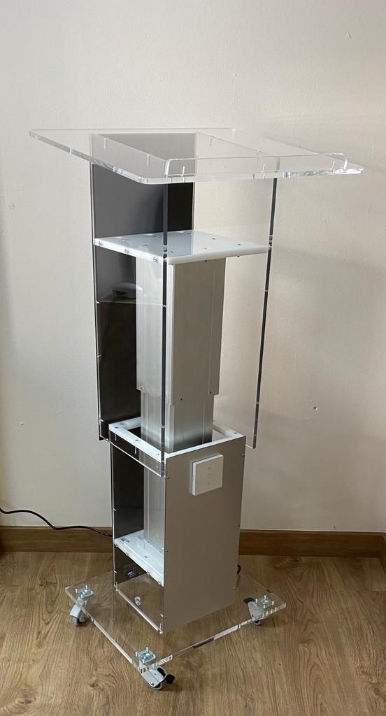 Atril con motor regulable