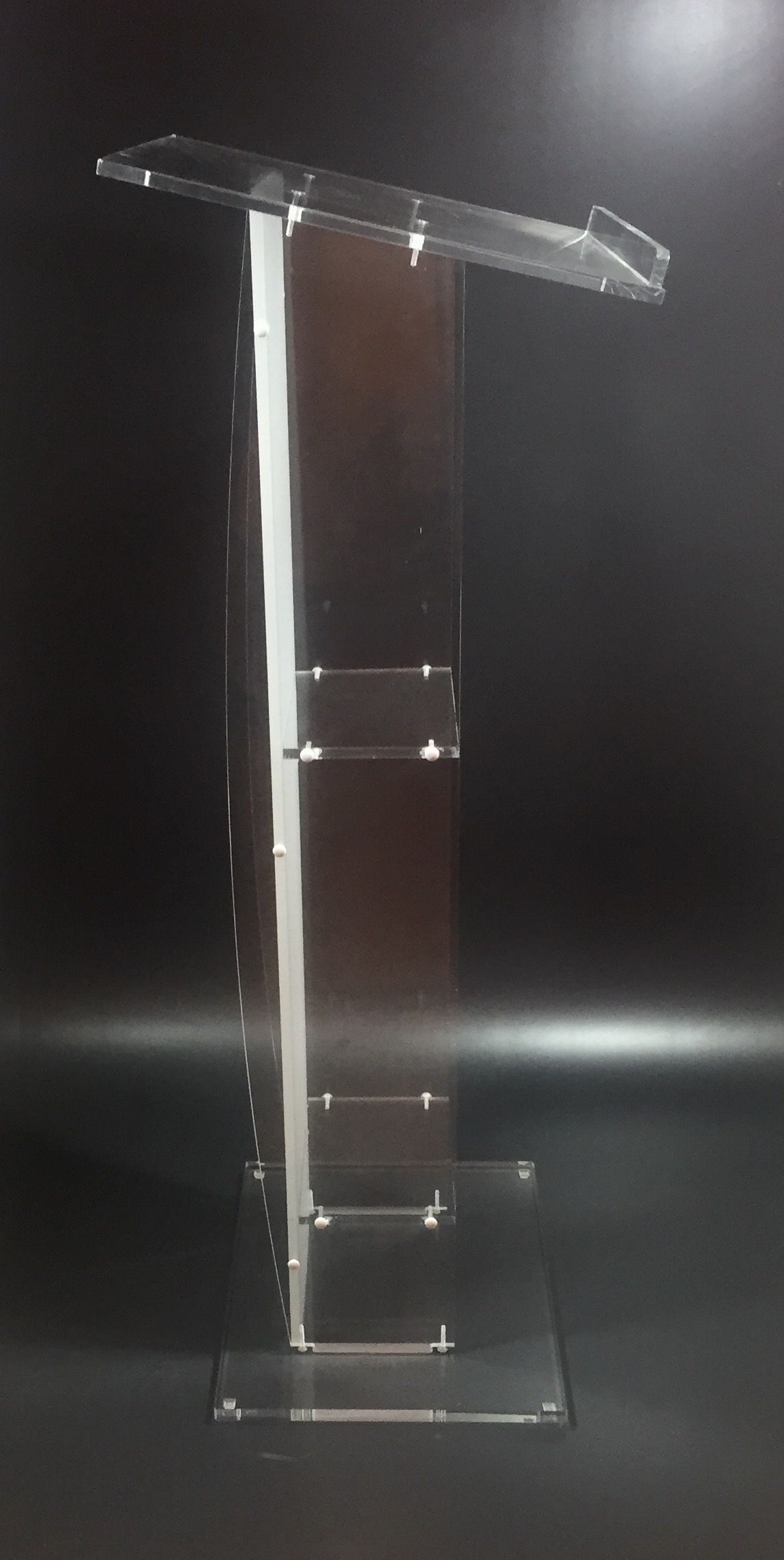 Atril curvo de metacrilato