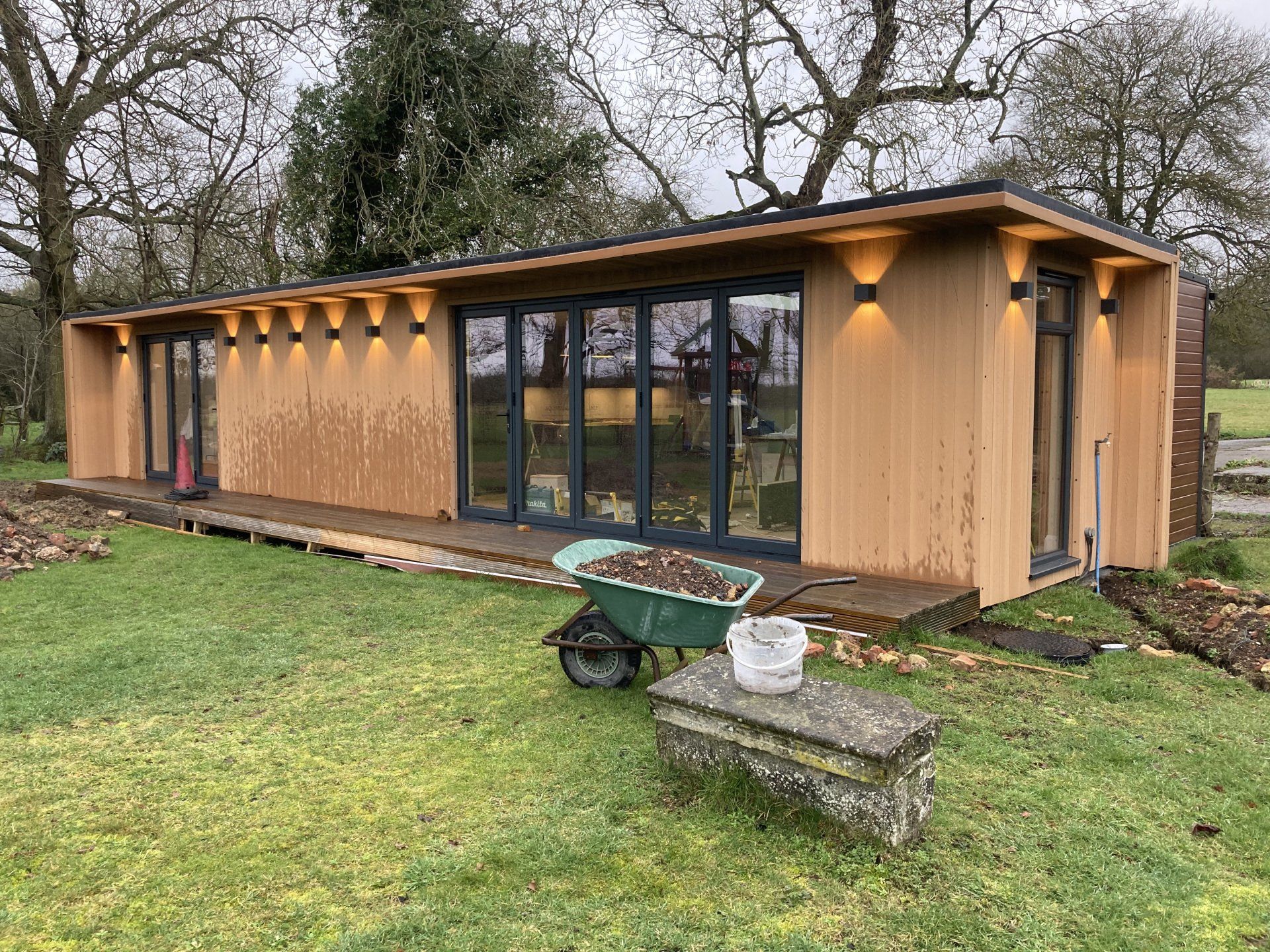 Garden Office Electrics, Garden Office Wiring, How to extend WIFI to my garden office Garden Office Electrics, Garden Office Wiring, How to extend WIFI to my garden office