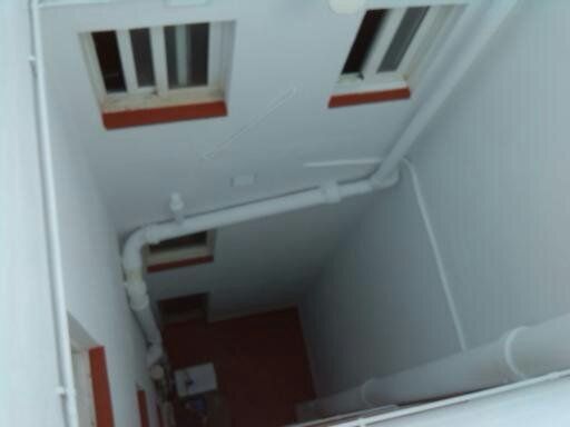 Restauración patio de luz Restauración de fachadas Badalona