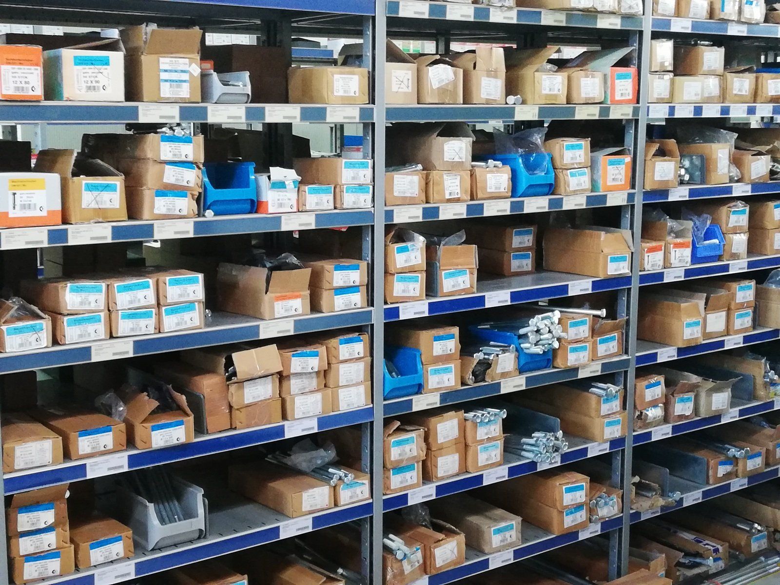 Bauschrauben DIN601/555 verzinkt in allen Stärken und Längen