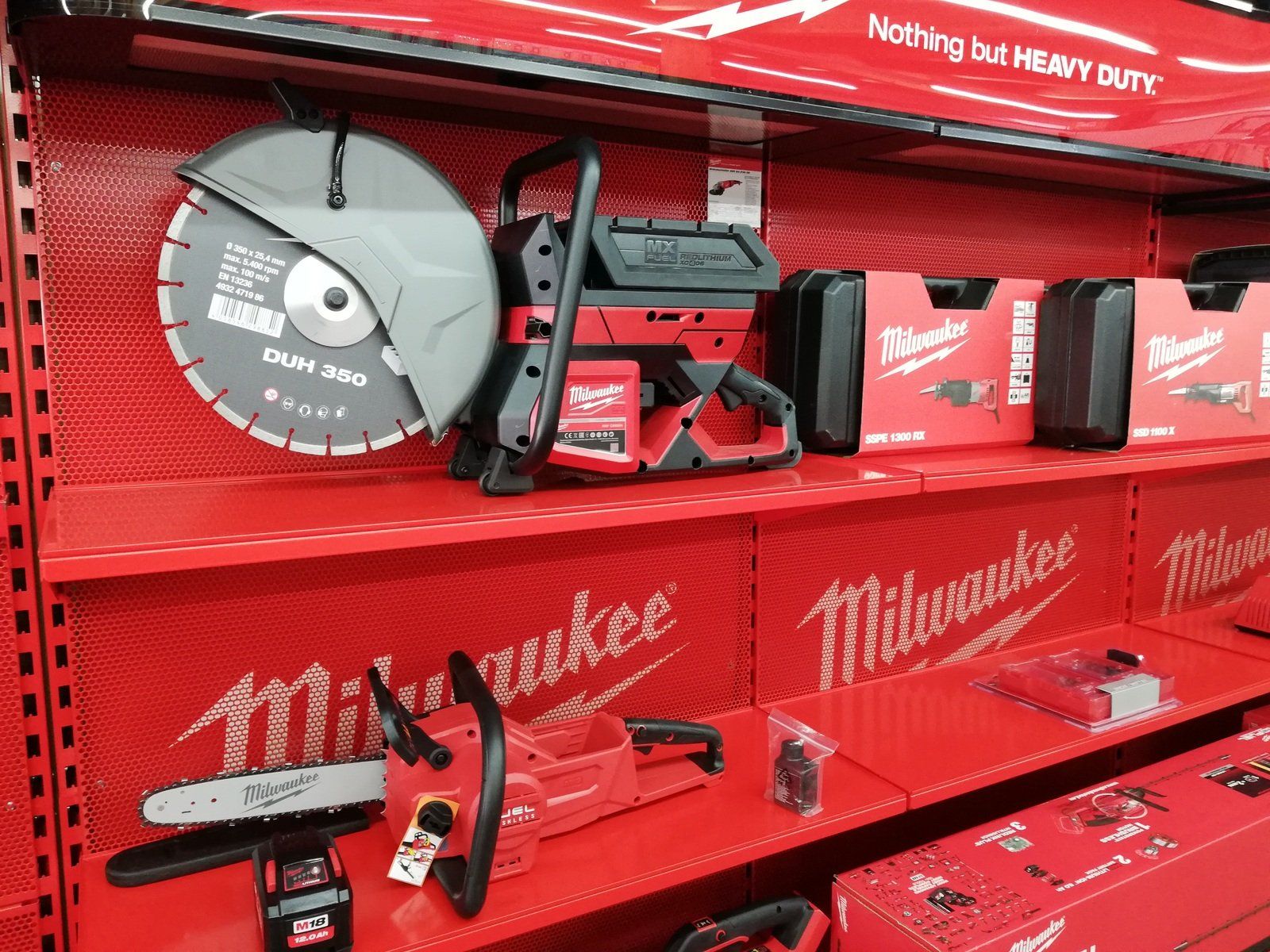 MILWAUKEE Store in Ravensburg. Kompetenz und Vielfalt in Sachen Elektrowerkzeuge für jeden Handwerker