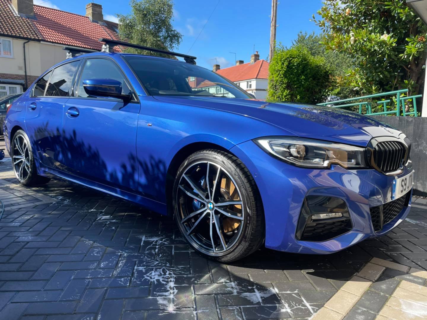 BMW detailing by Tiki Details