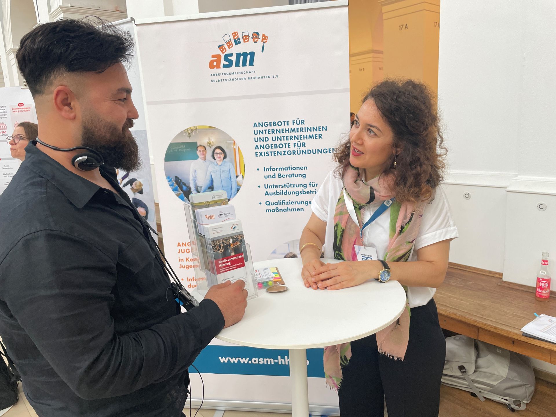Beratung am Stand auf dem Netzwerkevent der Handelskammer Hamburg