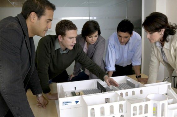 Fachplaner Licht bei der LICHTPLANER-AKADEMIE.COM