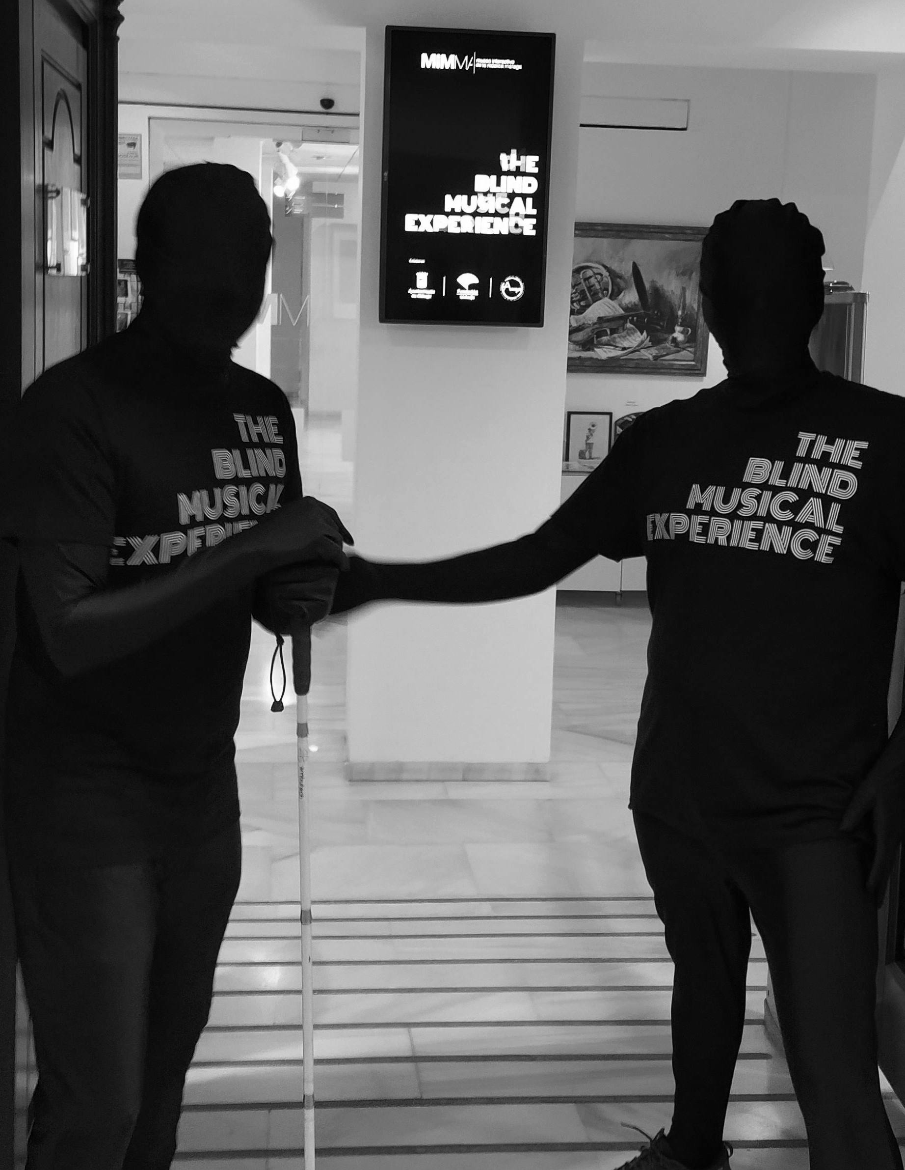 El espectáculo cuenta con personajes super divertidos Gossipiss, los personajes de la obra