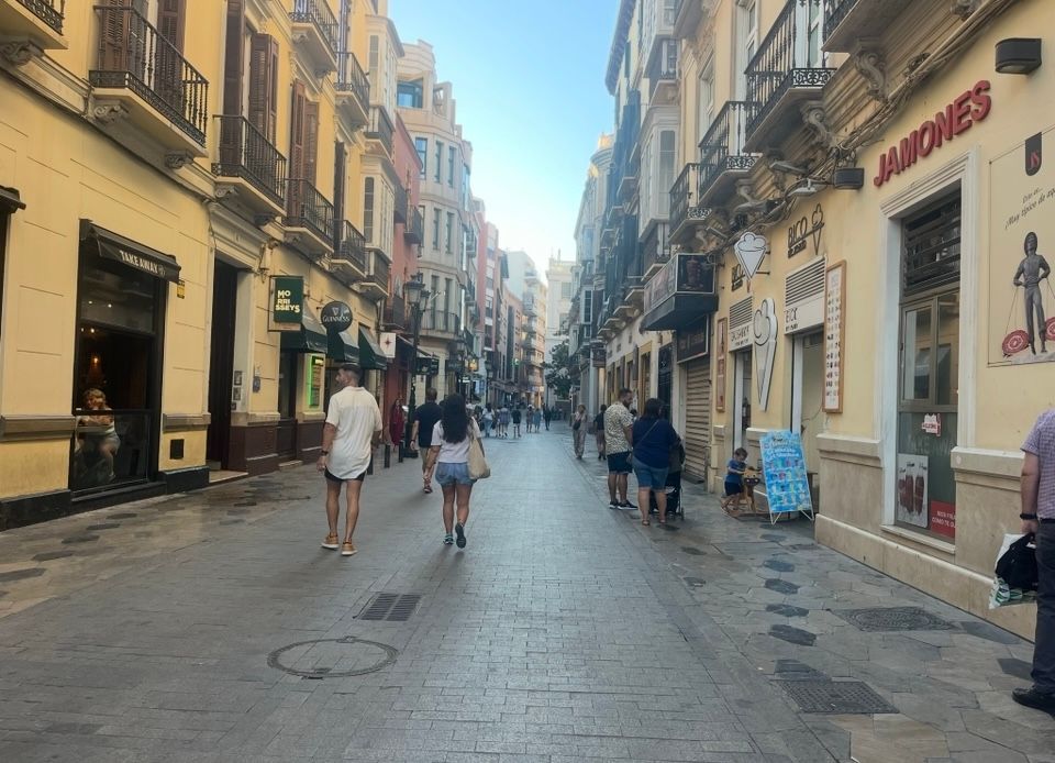 restaurante a escasos metros de plaza Uncibay en traspaso en centro histórico restaurante en traspaso centro historico