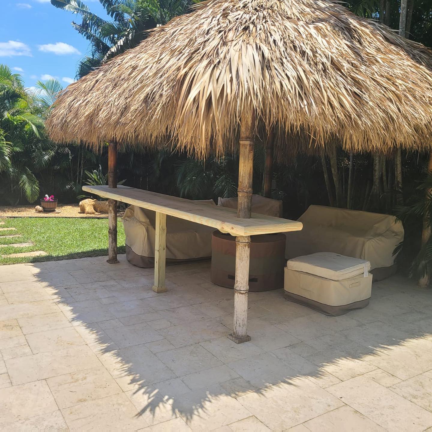 Floating-Tiki Bar-TikiHut