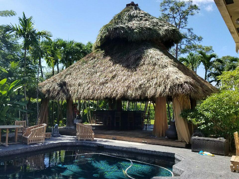 Double-Roof-Tiki-Hut