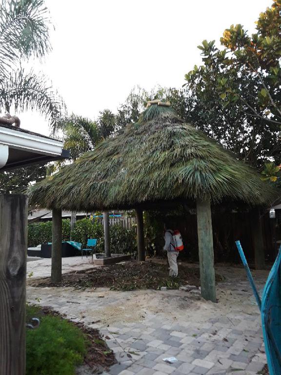 Residential-Tiki-Hut