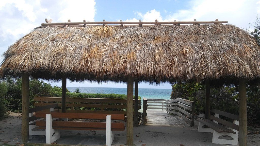Phipps-Park-Tiki-Hut-Boardwalk-Coverings