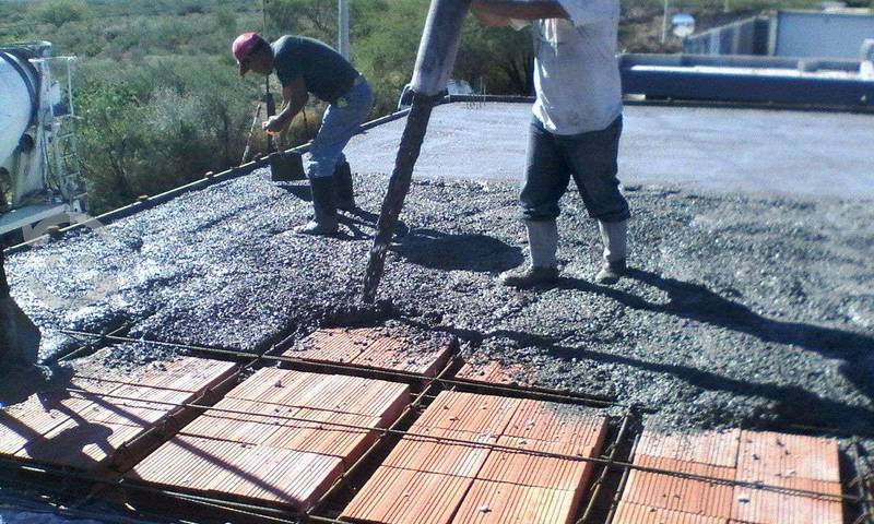 Tiempo de vaciado de concreto premezclado
