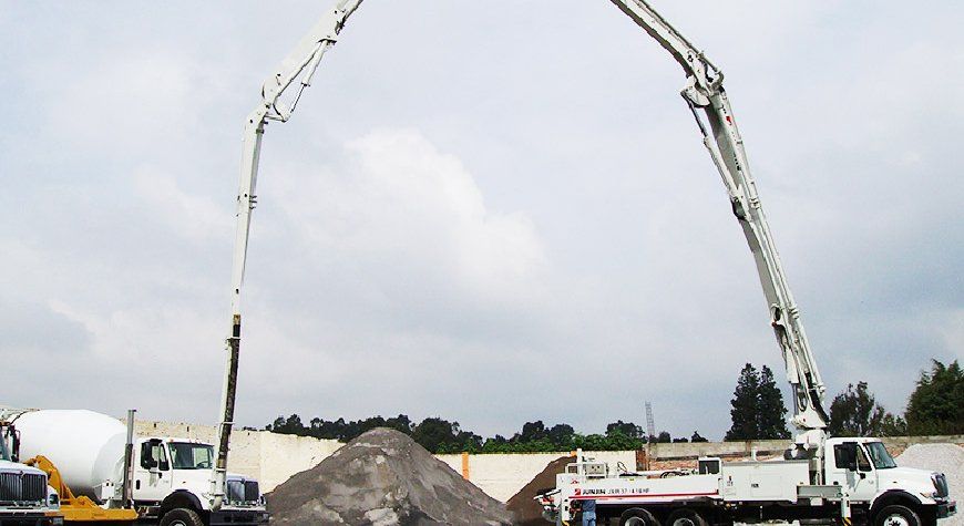 Características del tubo o linea de resbalamiento de la pluma de concreto