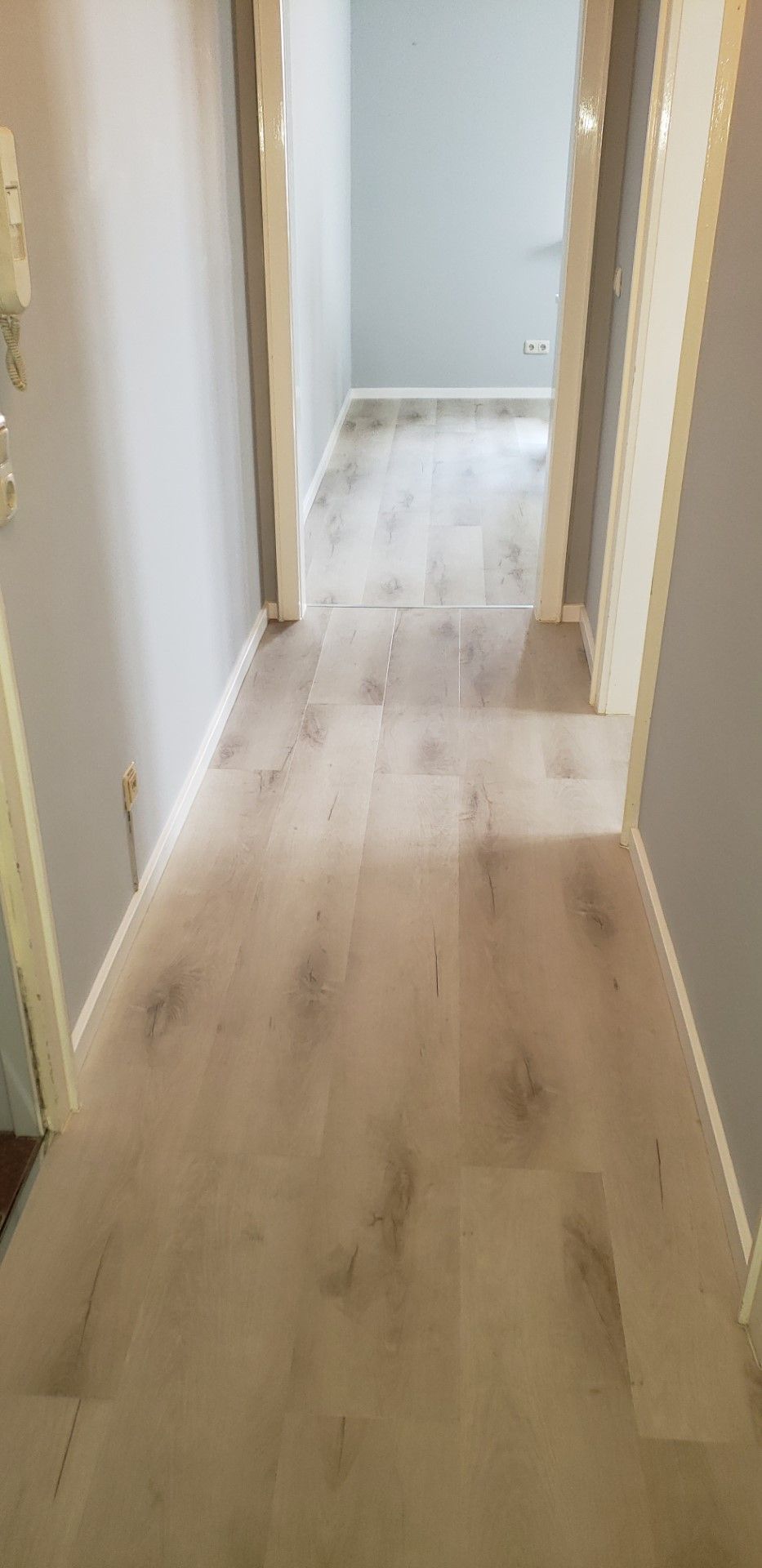 Vinylboden verlegt – Fachbetrieb DerFliesling München