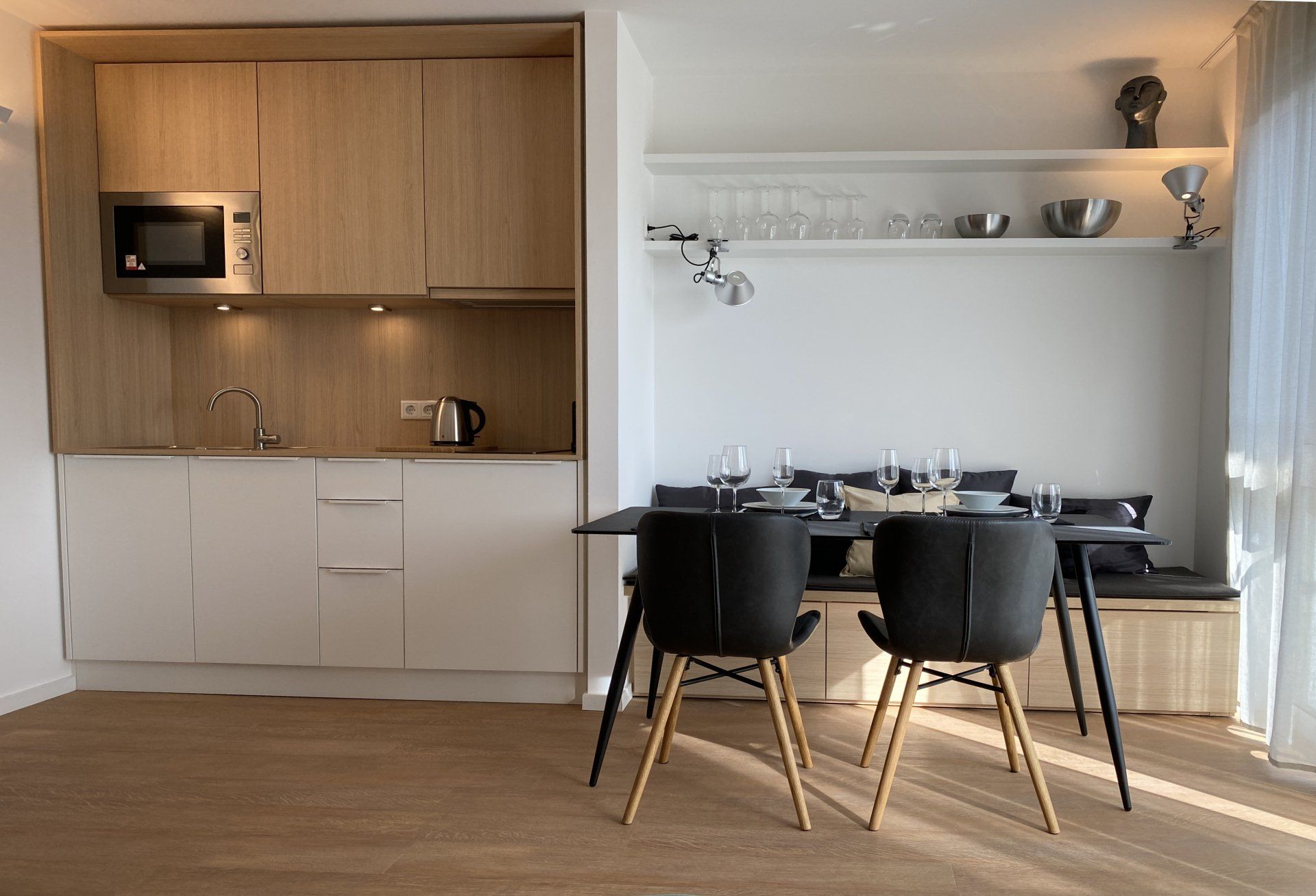 Kochen & Essen Studio Cooking & Eating