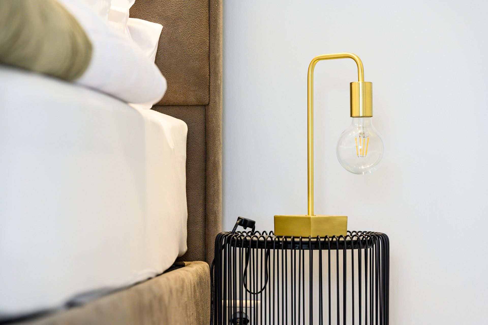 Schlafzimmer Detail - Sleeping Room