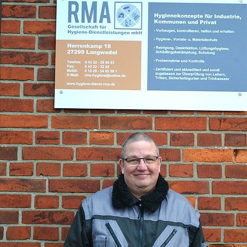 RMA GmbH Schädlingsbekämpfung Monitoring Reinigung Tatortreinigung Biogasanlagen Lüftungshygiene Klimageräte Legionellen