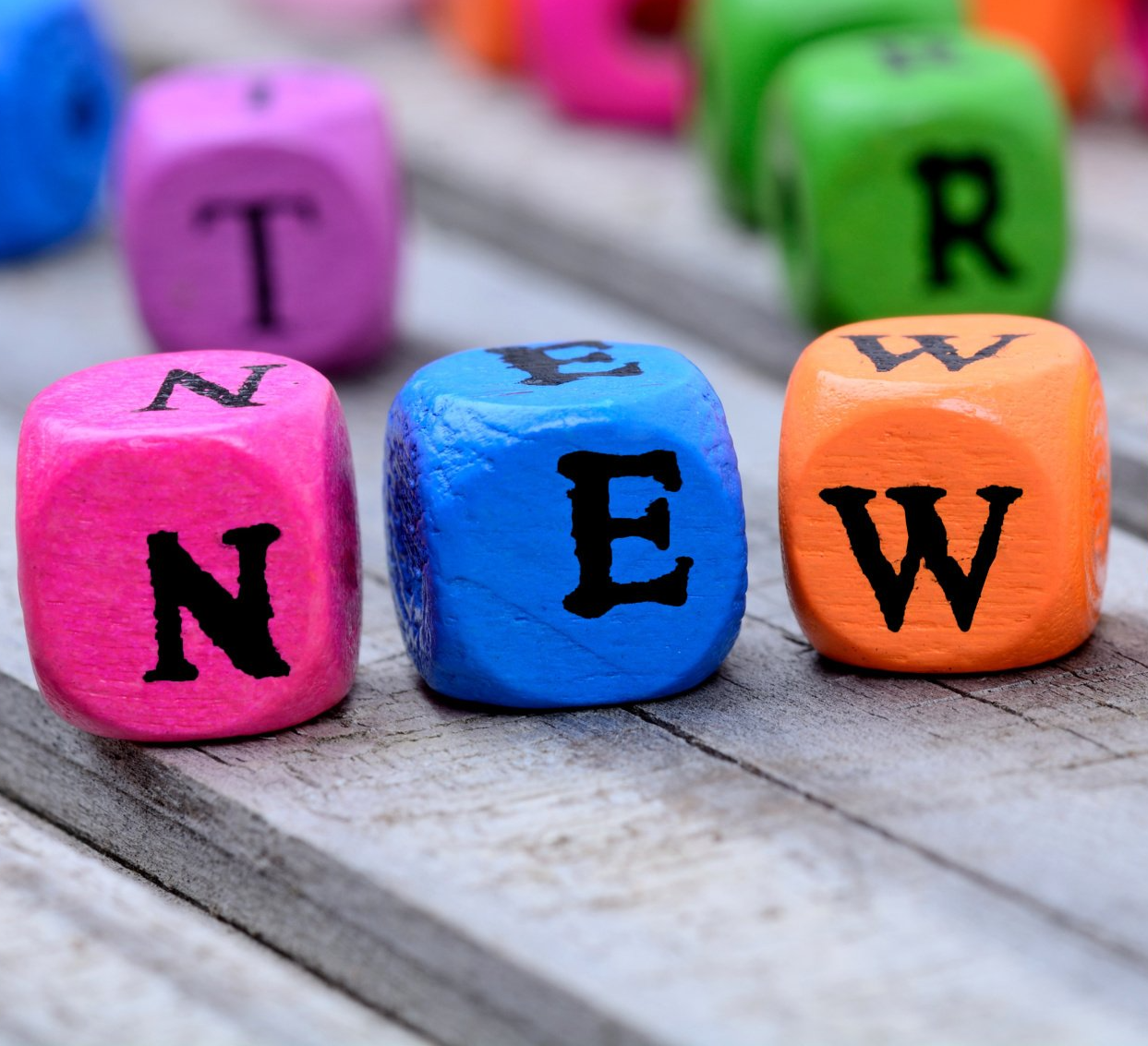 News-Schriftzug