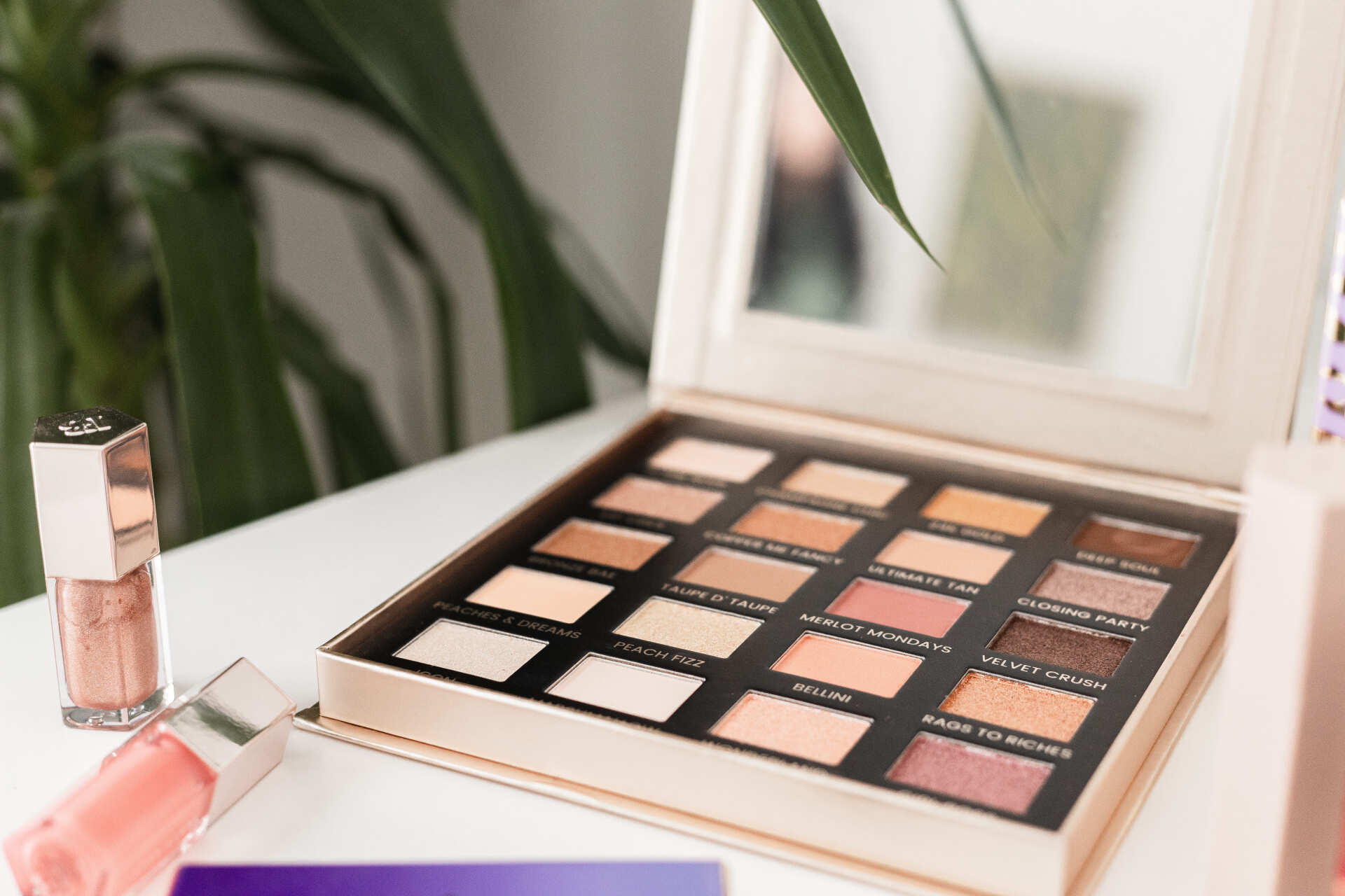 Dies ist ein Bild einer Schminkpalette