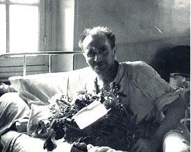 Norbert Hilger dans un hôpital parisien lors de son retour de déportation, Collection privée, DR