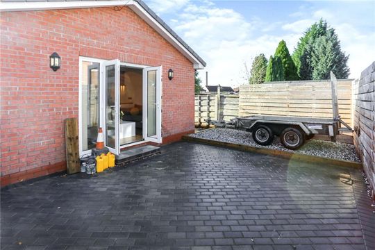 house for auction cheshire