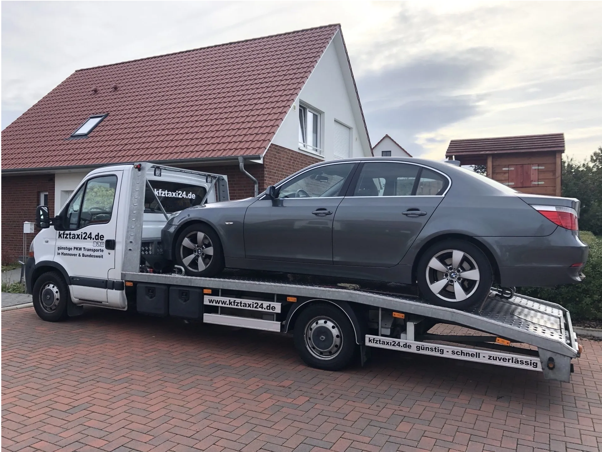 Abschleppwagen sind allesamt mit einer starken Seilwinde ausgerüstet. Abschleppdienst
