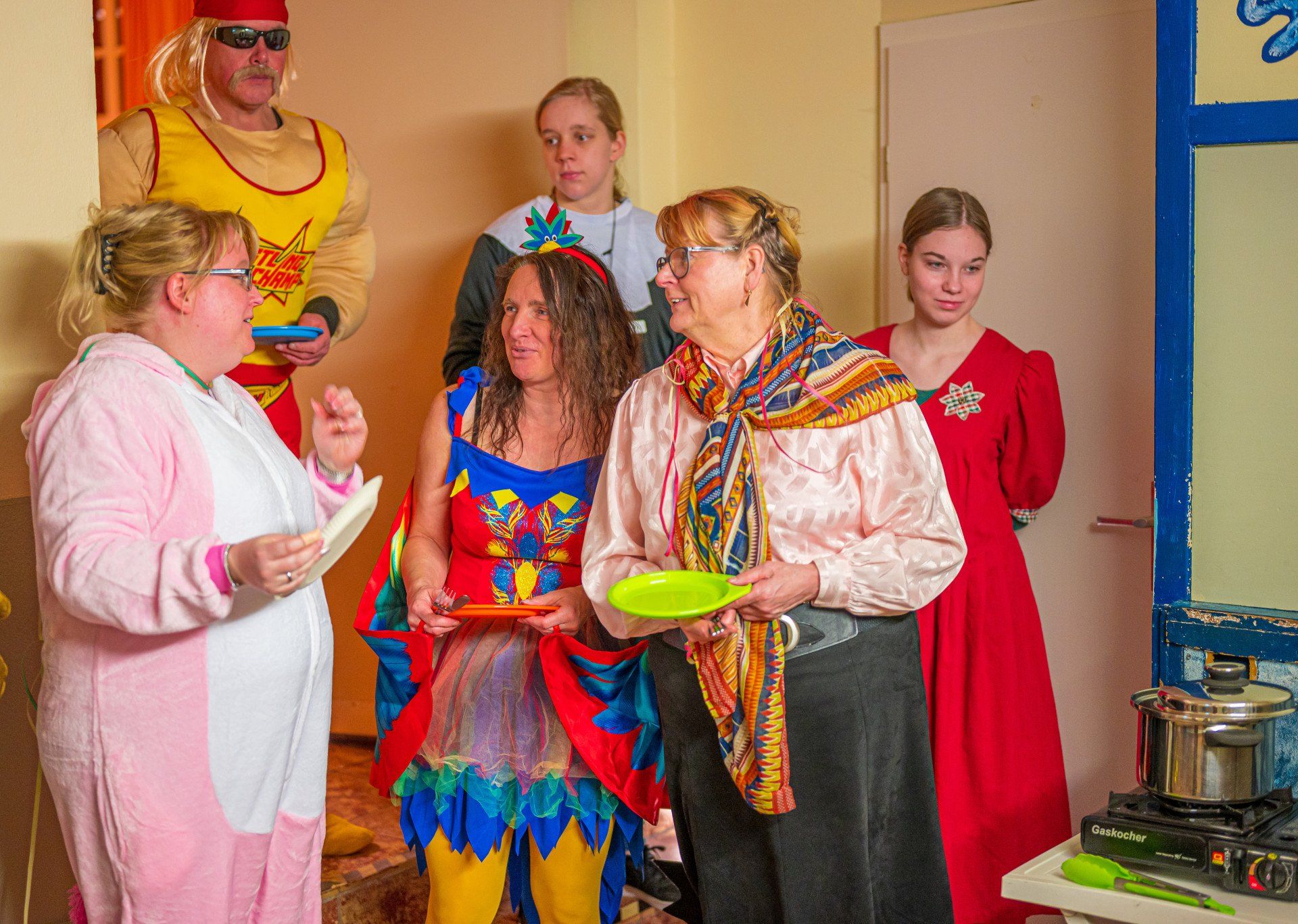 Square Dance, Auerker Teerosen e.V., Tanzclub, Tanzverein, Volkstanz, Aurich, Jugendtanz, Teerosen, Tanzen, Jung und Alt, Tanzfiguren, Caller, Countrydance, Modern Square Dance, Volksmusik, ECTA, EAASDC, Gesellschaftstanz, Figuren, Seniorensport, Norden, Ostfriesland