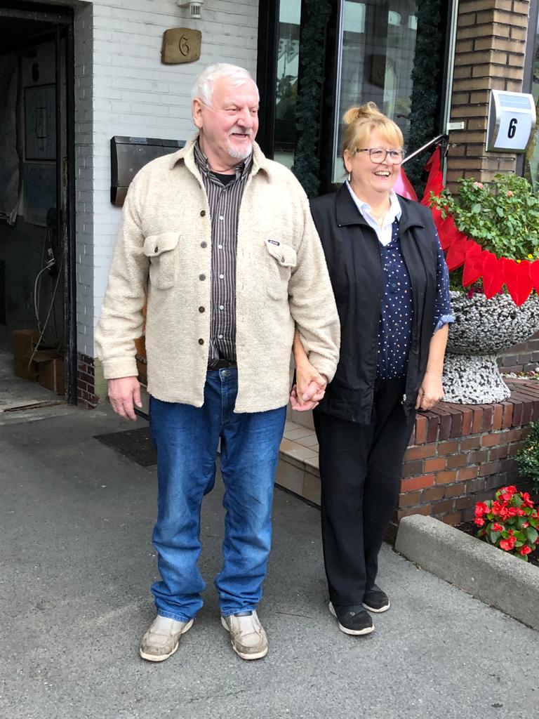 Square Dance, Auerker Teerosen e.V., Tanzclub, Tanzverein, Volkstanz, Aurich, Jugendtanz, Teerosen, Tanzen, Jung und Alt, Tanzfiguren, Caller, Countrydance, Modern Square Dance, Volksmusik, ECTA, EAASDC, Gesellschaftstanz, Figuren, Seniorensport, Norden, Ostfriesland