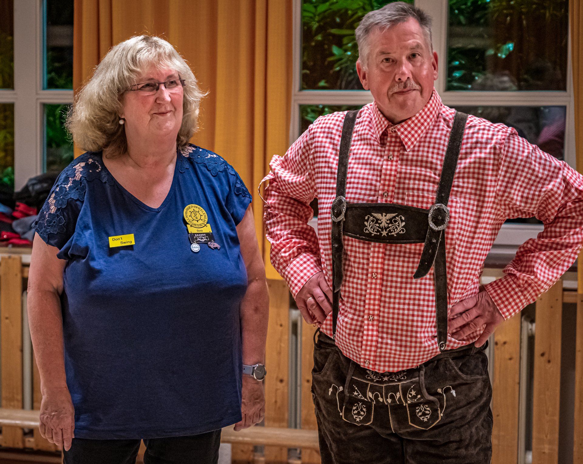 Square Dance, Auerker Teerosen e.V., Tanzclub, Tanzverein, Volkstanz, Aurich, Jugendtanz, Teerosen, Tanzen, Jung und Alt, Tanzfiguren, Caller, Countrydance, Modern Square Dance, Volksmusik, ECTA, EAASDC, Gesellschaftstanz, Figuren, Seniorensport, Norden, Ostfriesland
