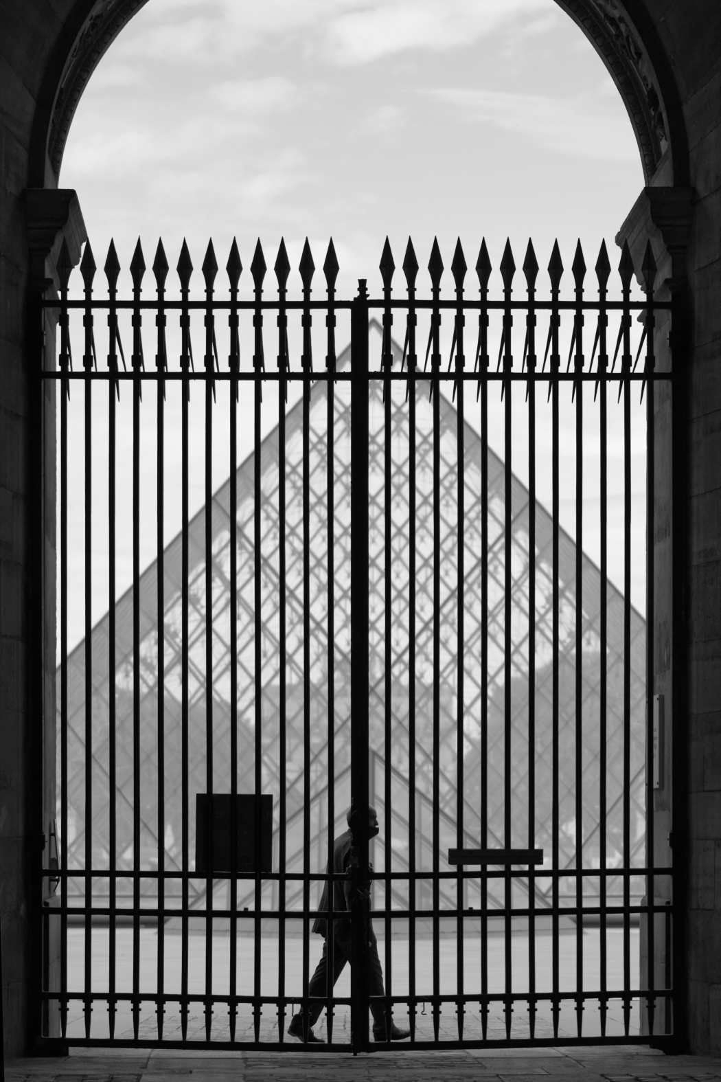 Pyramide du Louvre