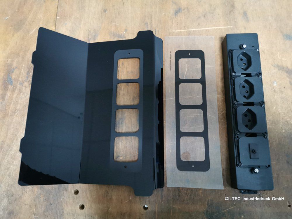 Siebdruck, Funktionssdruck, Druck von Dichtungen, Klebebeschichtungen und mehr. Druckerei in Stuttgart und Umgebung.