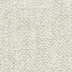Échantillon de tissu Quito beige crème avec un motif de tissage texturé aux lignes horizontales brisées.