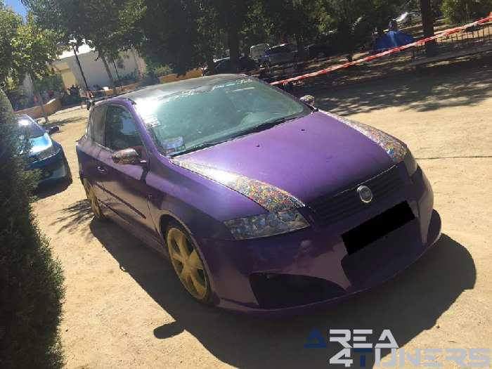 1er Tuning Show Internacional
Imagen del reportaje revista Tuning Area4tuners.es, concentración de coches Tuning del año 2015 en Calamonte, Badajoz, España