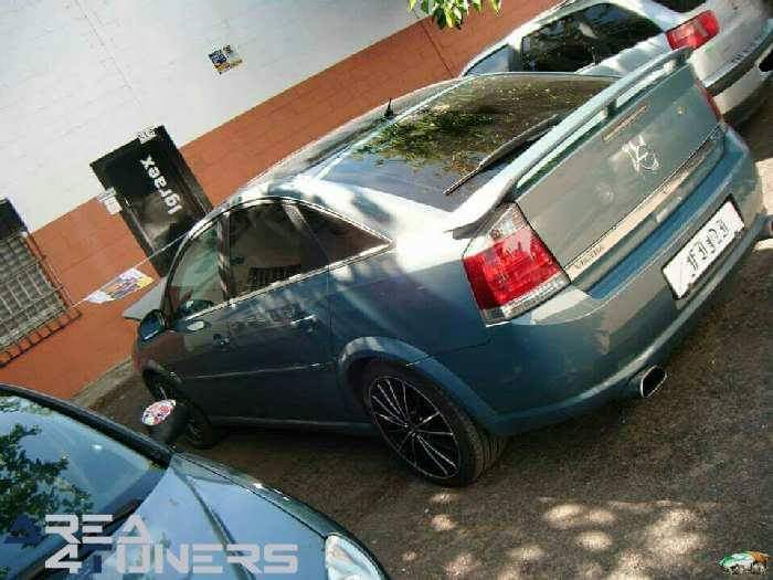 1ª Concentración Tuning Villa De Gádor
Imagen del reportaje revista Tuning Area4tuners.es, concentración de coches Tuning del año 2016 en Gádor, Almería, España