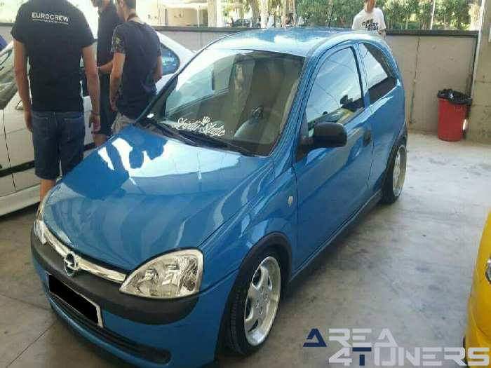 2º Tuning Show Tivenys
Imagen del reportaje revista Tuning Area4tuners.es, concentración de coches Tuning del año 2015 en Tivenys, Tarragona, España